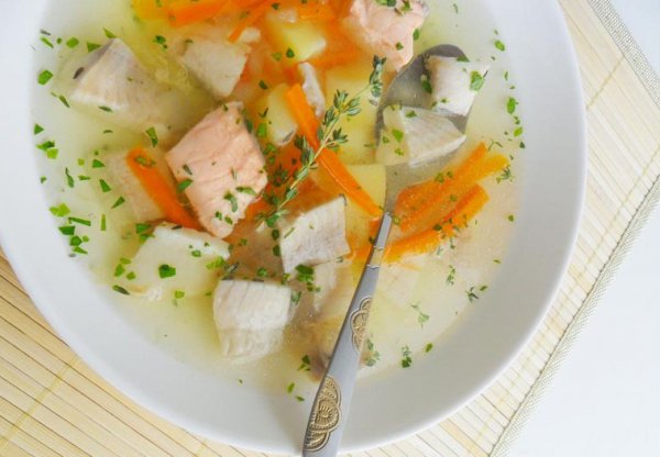 Ингредиенты рыбного супа