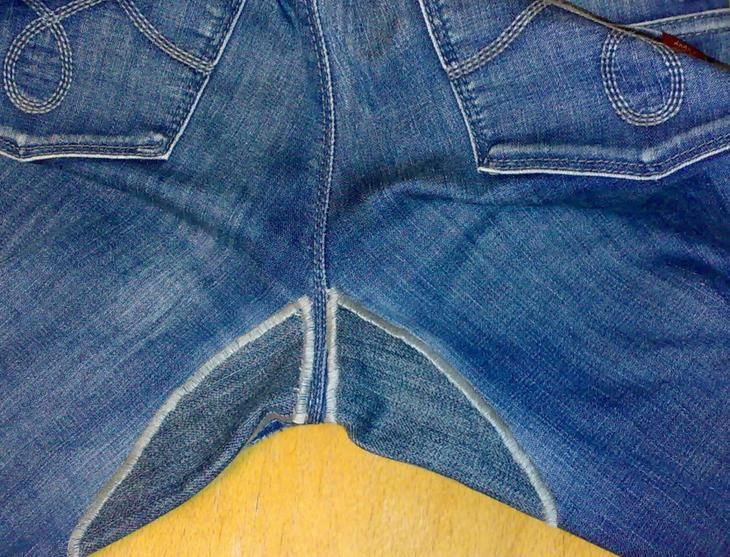 Как пошить заплатку на джинсы между ног
