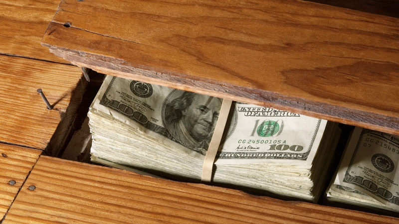 Хранение долларов в домашних условиях: верное решение