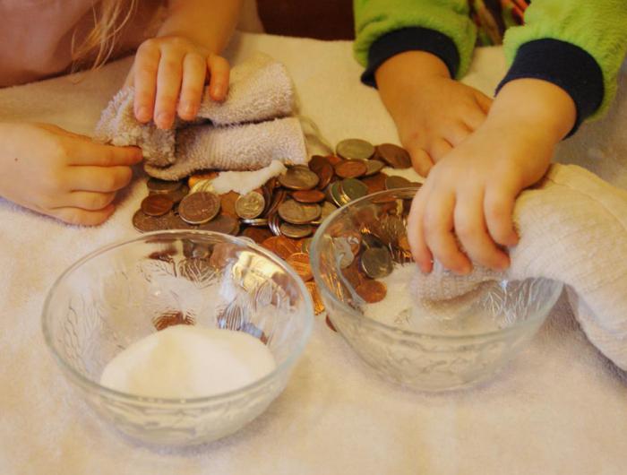 Очистка старых монет в домашних условиях: простые способы