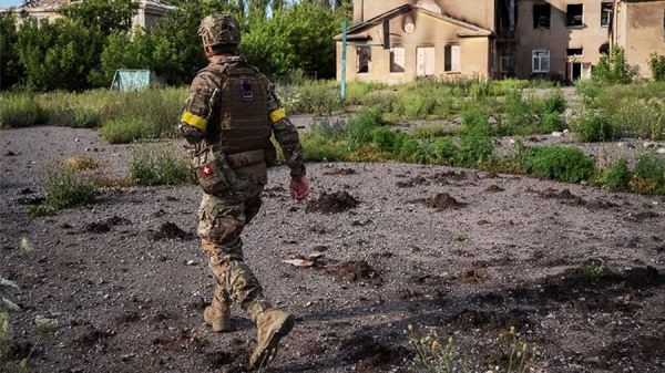 Генерал ВСУ заявил о катастрофической нехватке военных под Харьковом